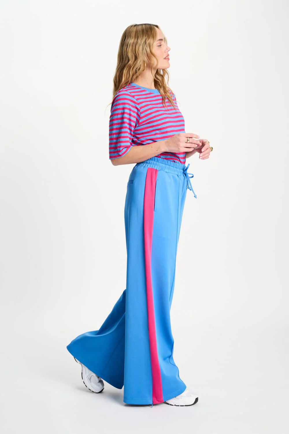 TRACKPANTS - Striped Smashing Blue