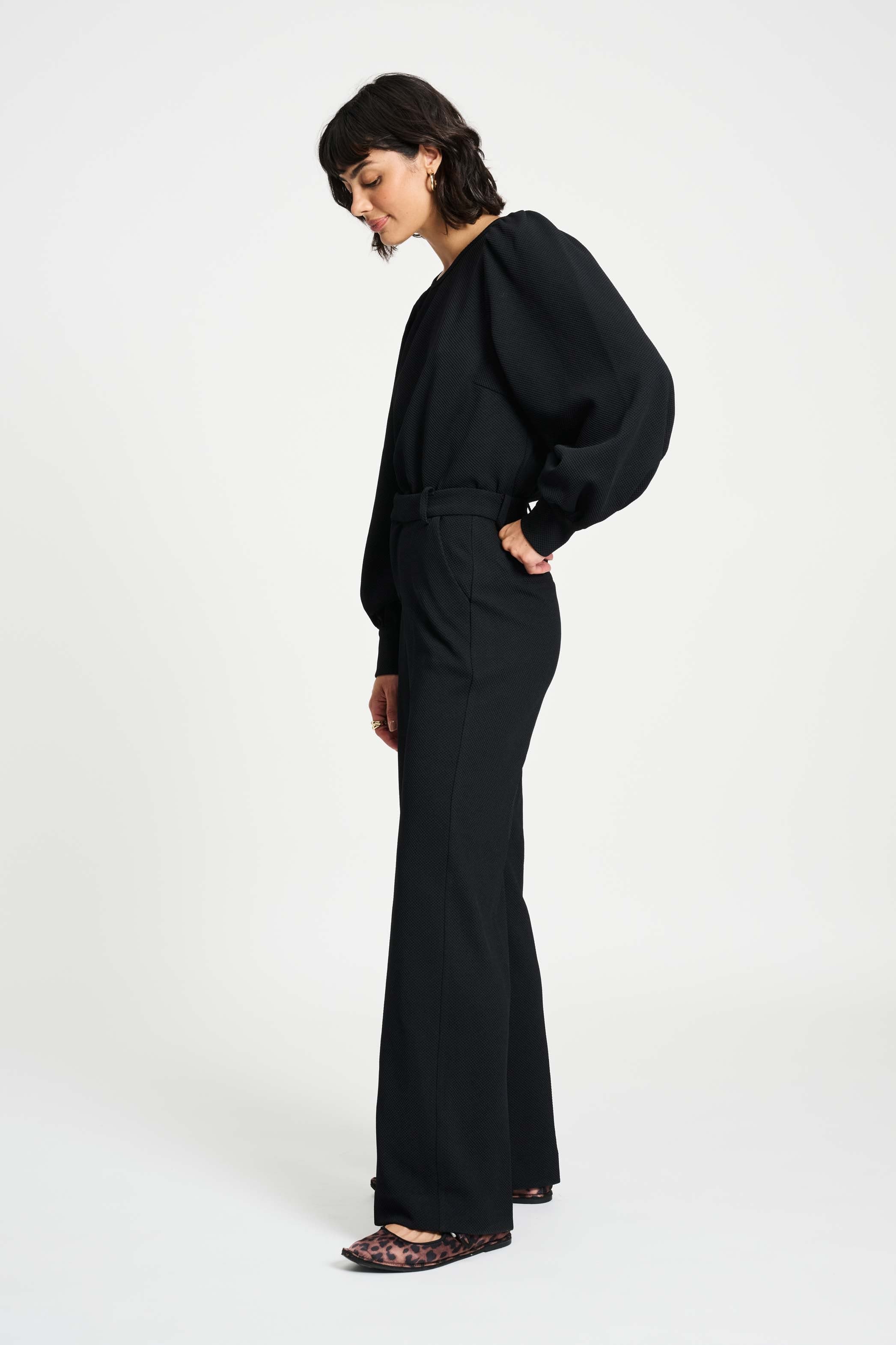 TOP - Kae Black