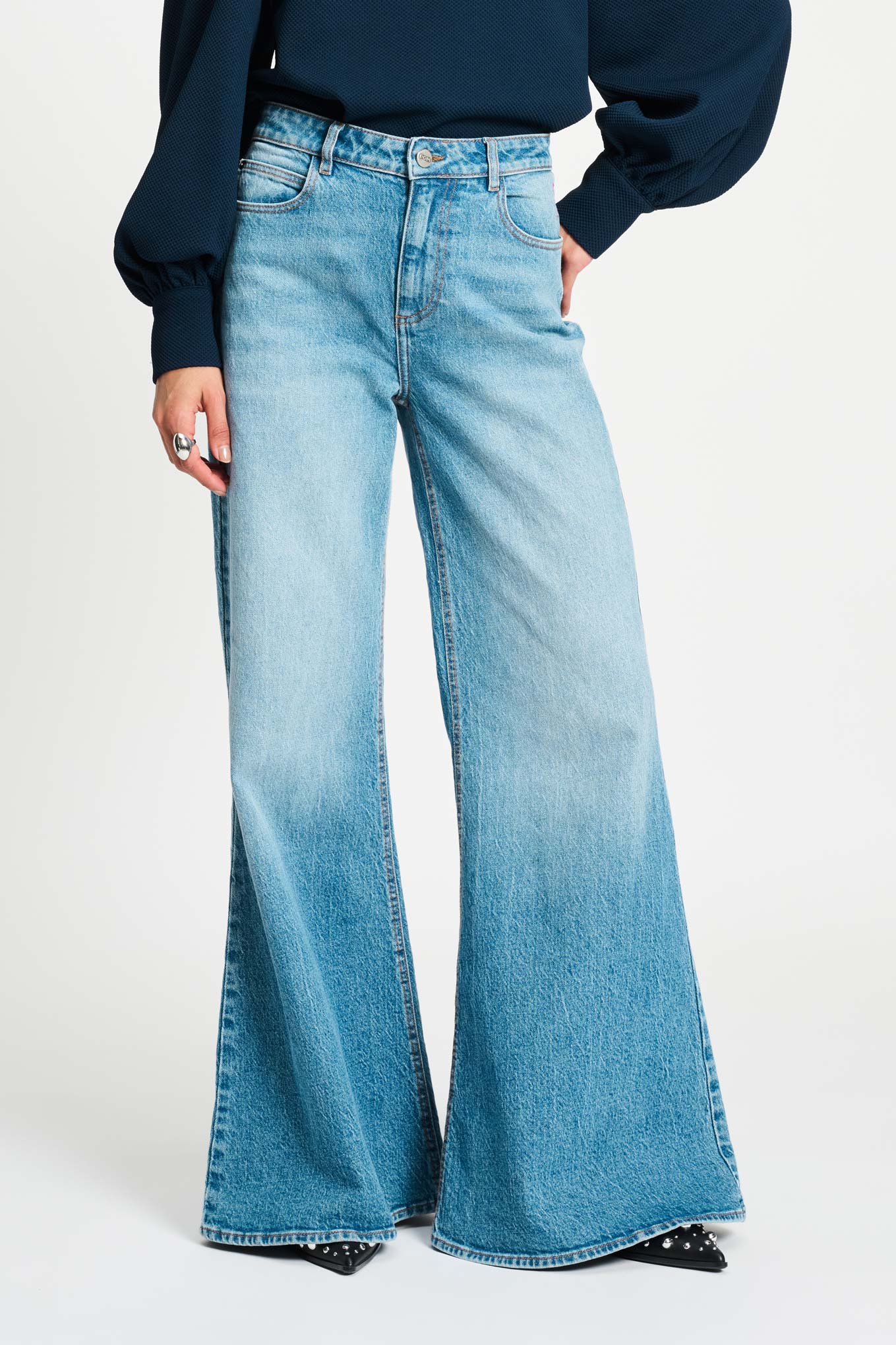 JEANS - Flare Mid Blue
