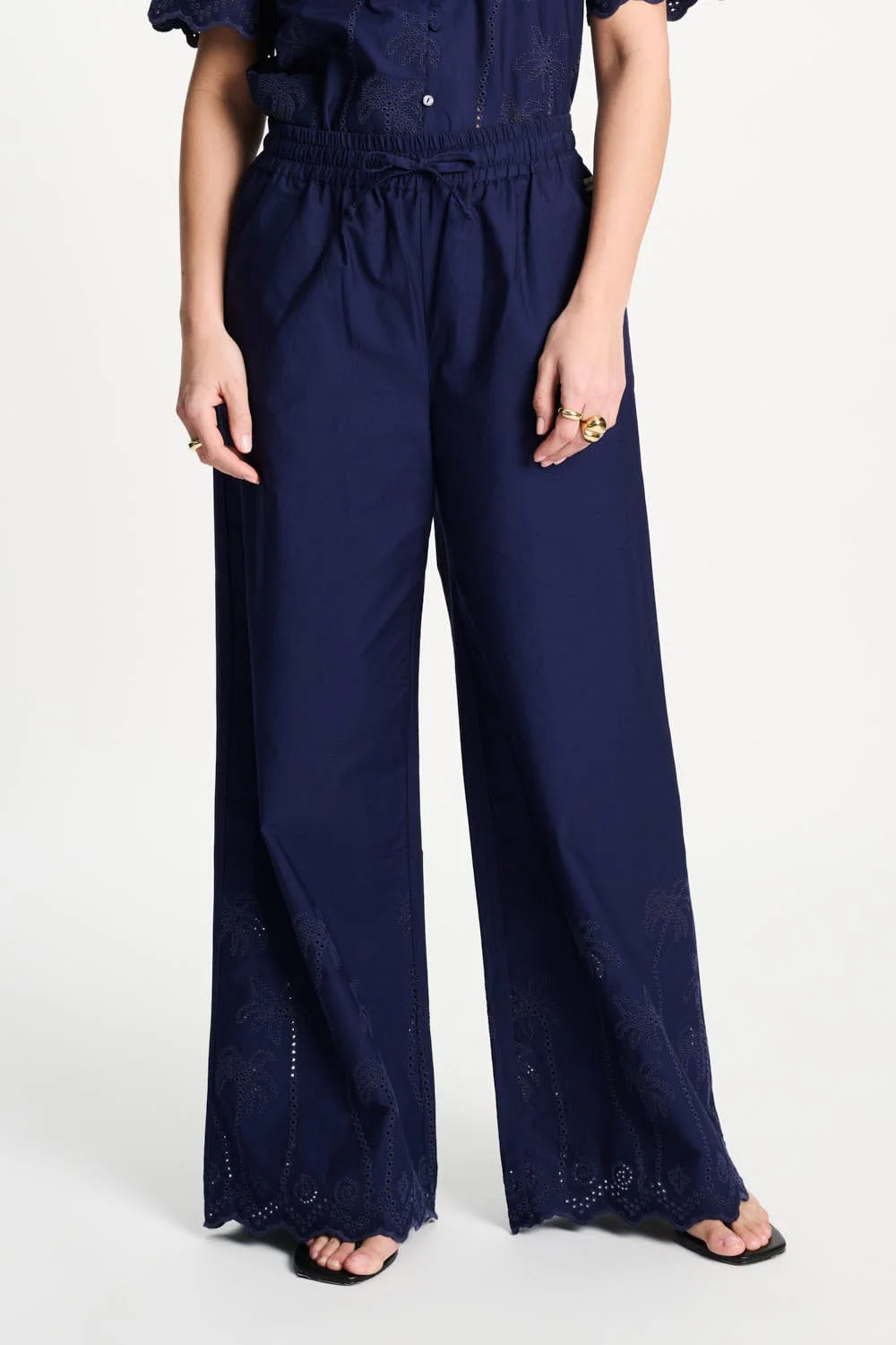 BROEK - Broderie Anglaise Night Blue