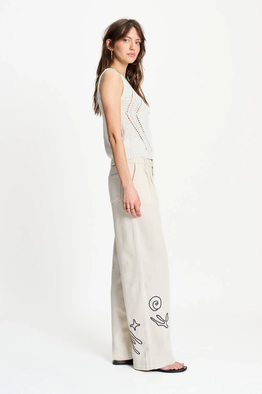 JEANS - White Embroidery