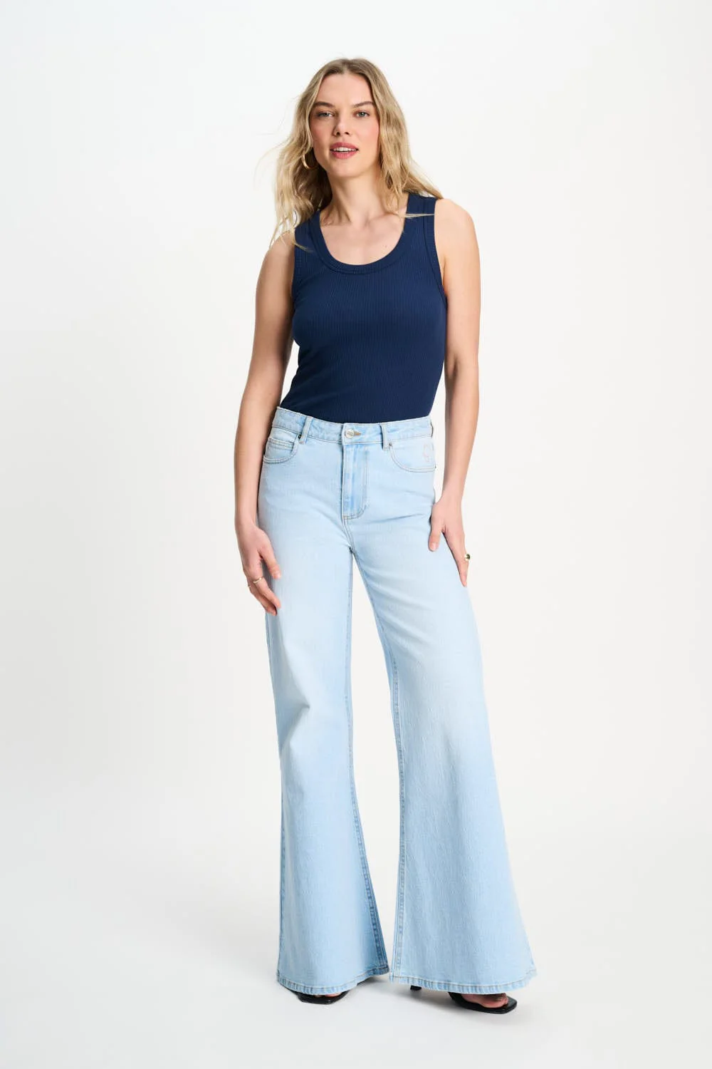 JEANS - Flare Light Blue