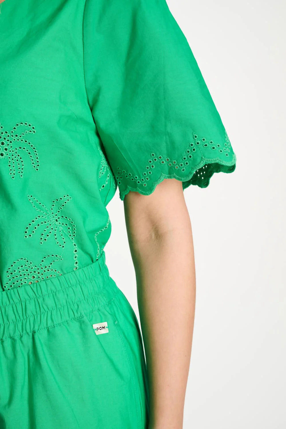 BLOUSE - Broderie Anglaise Palm Green