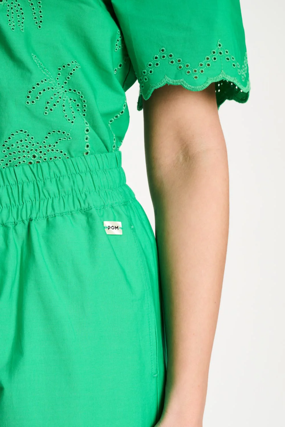 BROEK - Broderie Anglaise Palm Green
