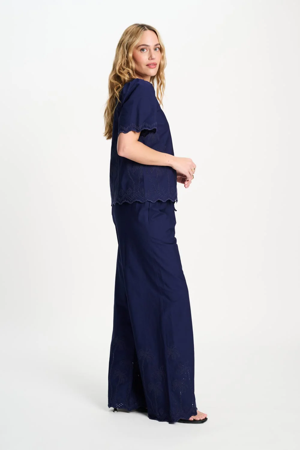 BLOUSE - Broderie Anglaise Night Blue