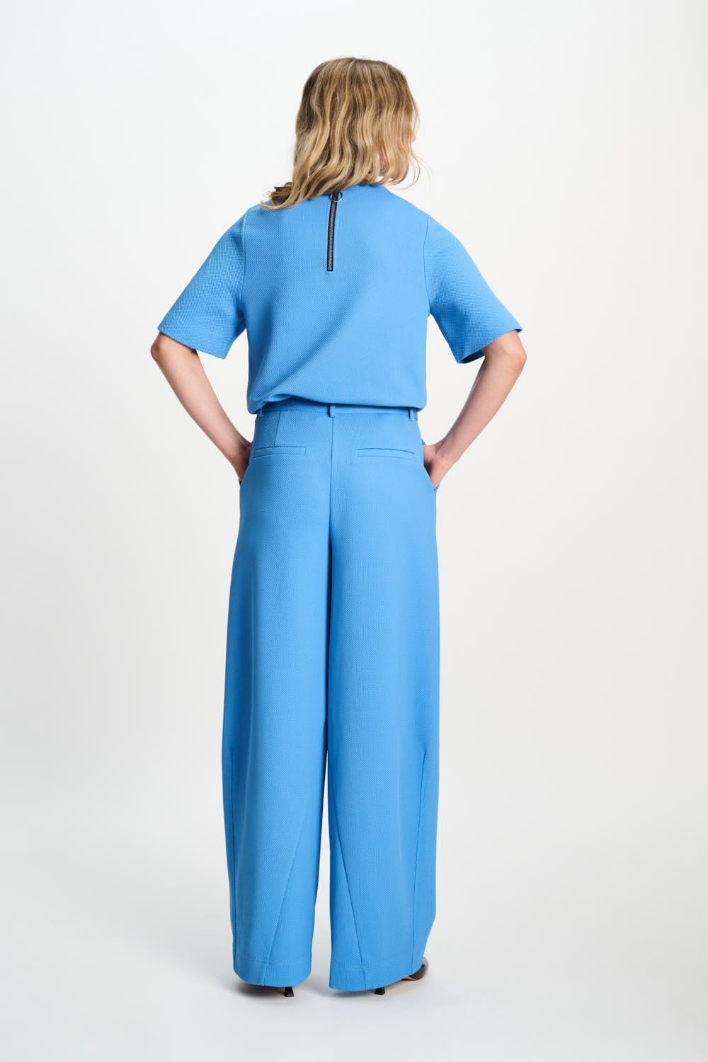 BROEK - Barrel Smashing Blue