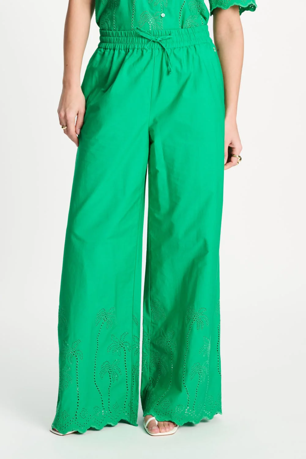BROEK - Broderie Anglaise Palm Green