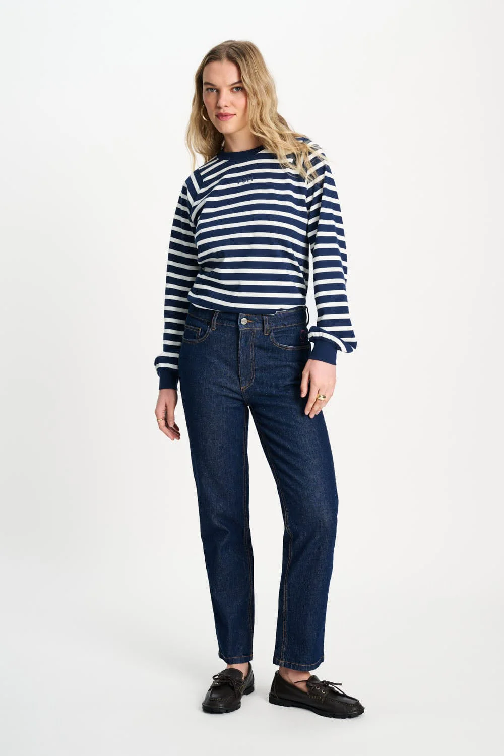 JEANS - Tapered Dark Blue