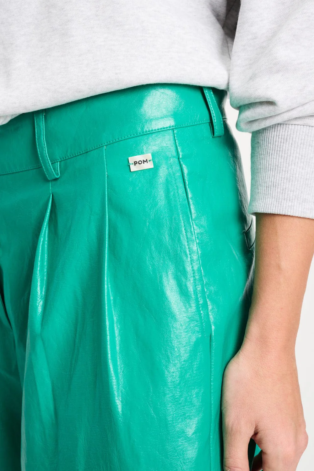 BROEK - Faux Leather Wander Green