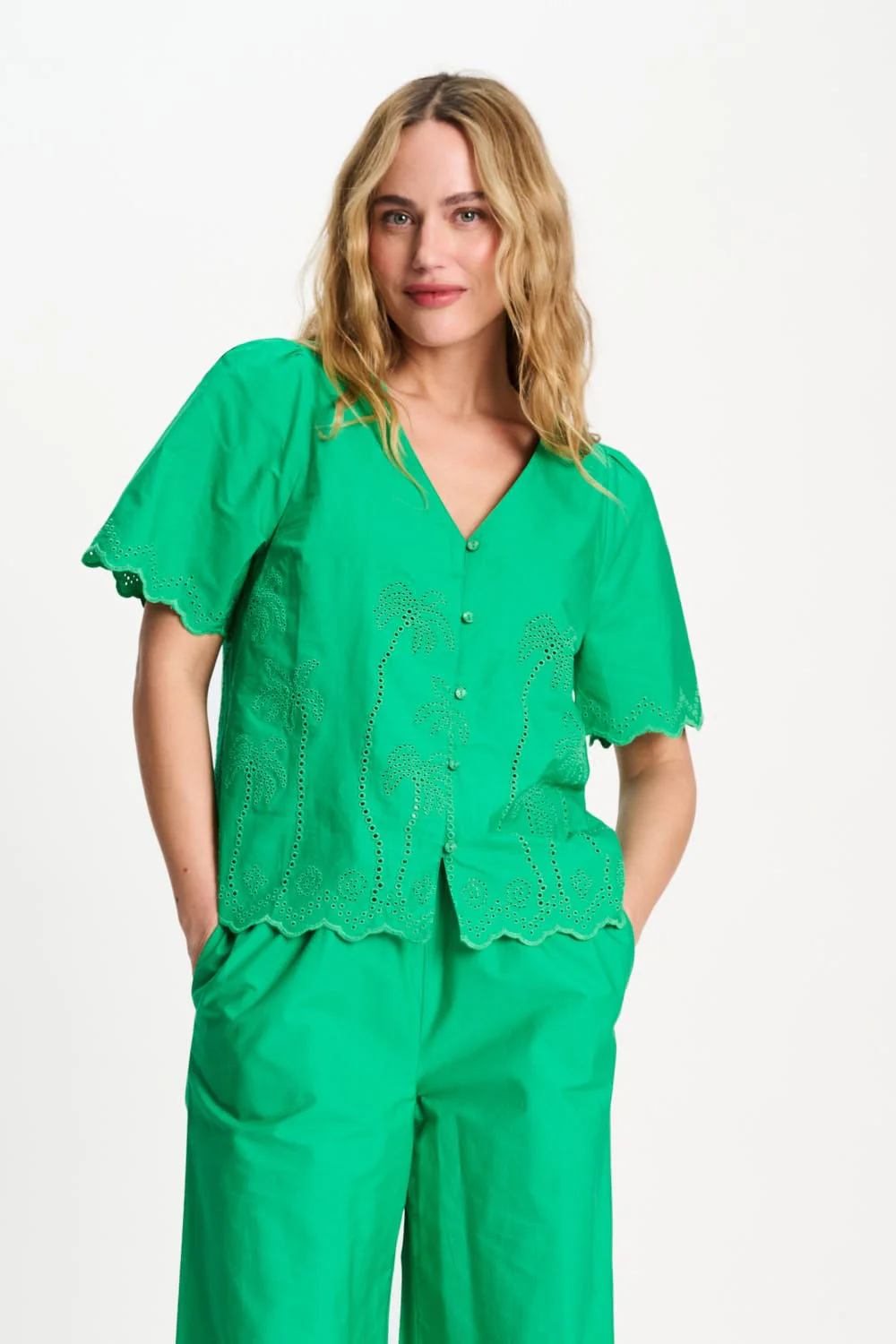BLOUSE - Broderie Anglaise Palm Green