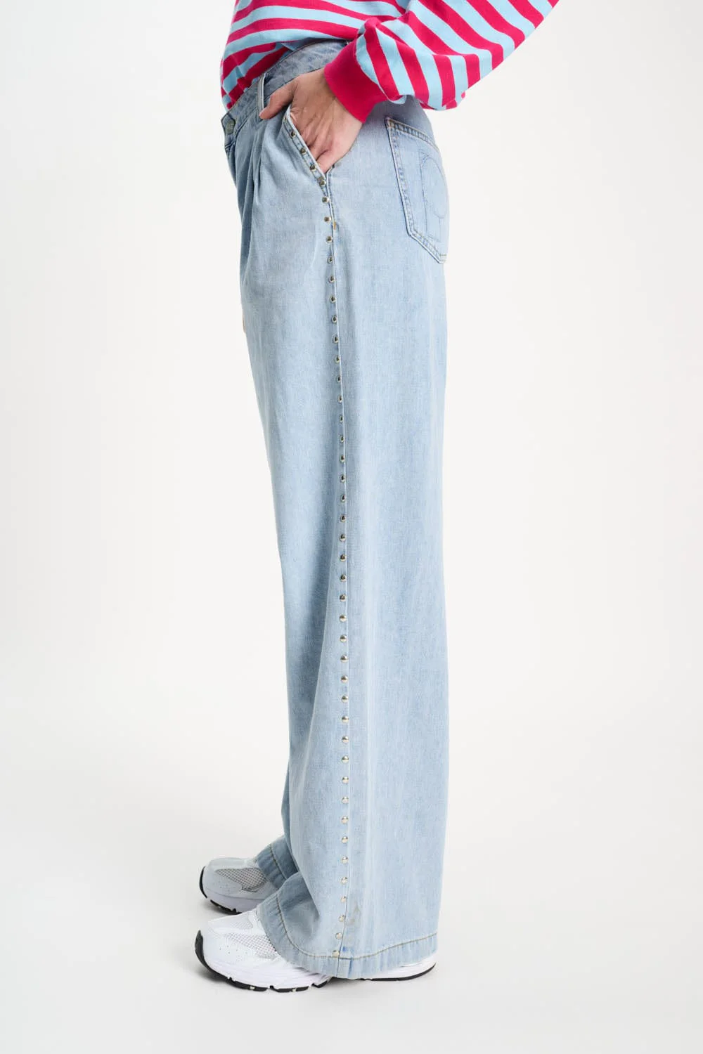 JEANS - Denim Mid Blue Studs